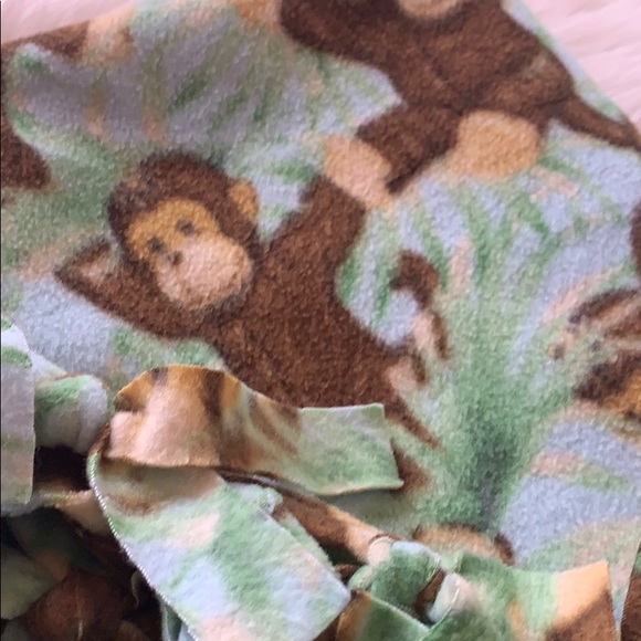 Toddler Monkey Blanket - Picture 2 of 3